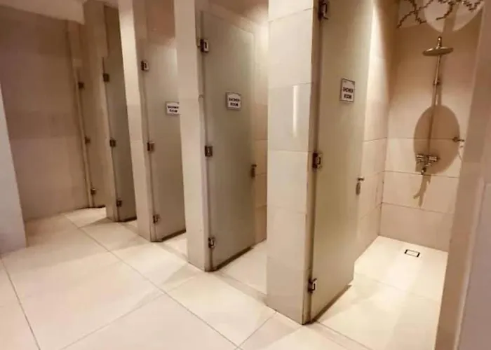 Jing'scrib 2br By Azure Near International Airport Apartment *