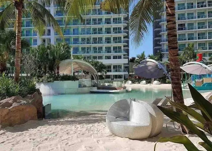 Jing'scrib 2br By Azure Near International Airport Apartment