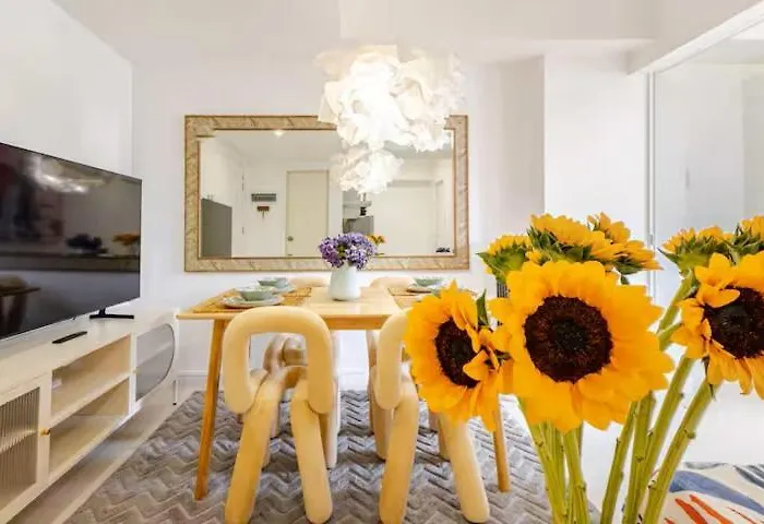 Jing'scrib 2br By Azure Near International Airport Manila